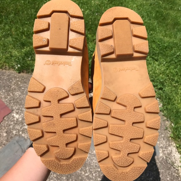 Timberland Boots - Picture 3 of 5